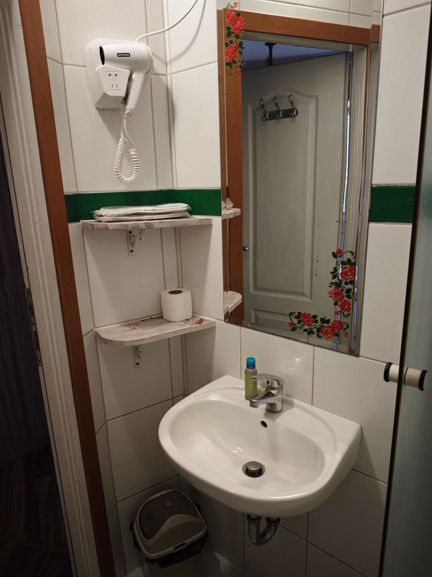 Guesthouse Yildiz Sarajevo Eksteriør billede