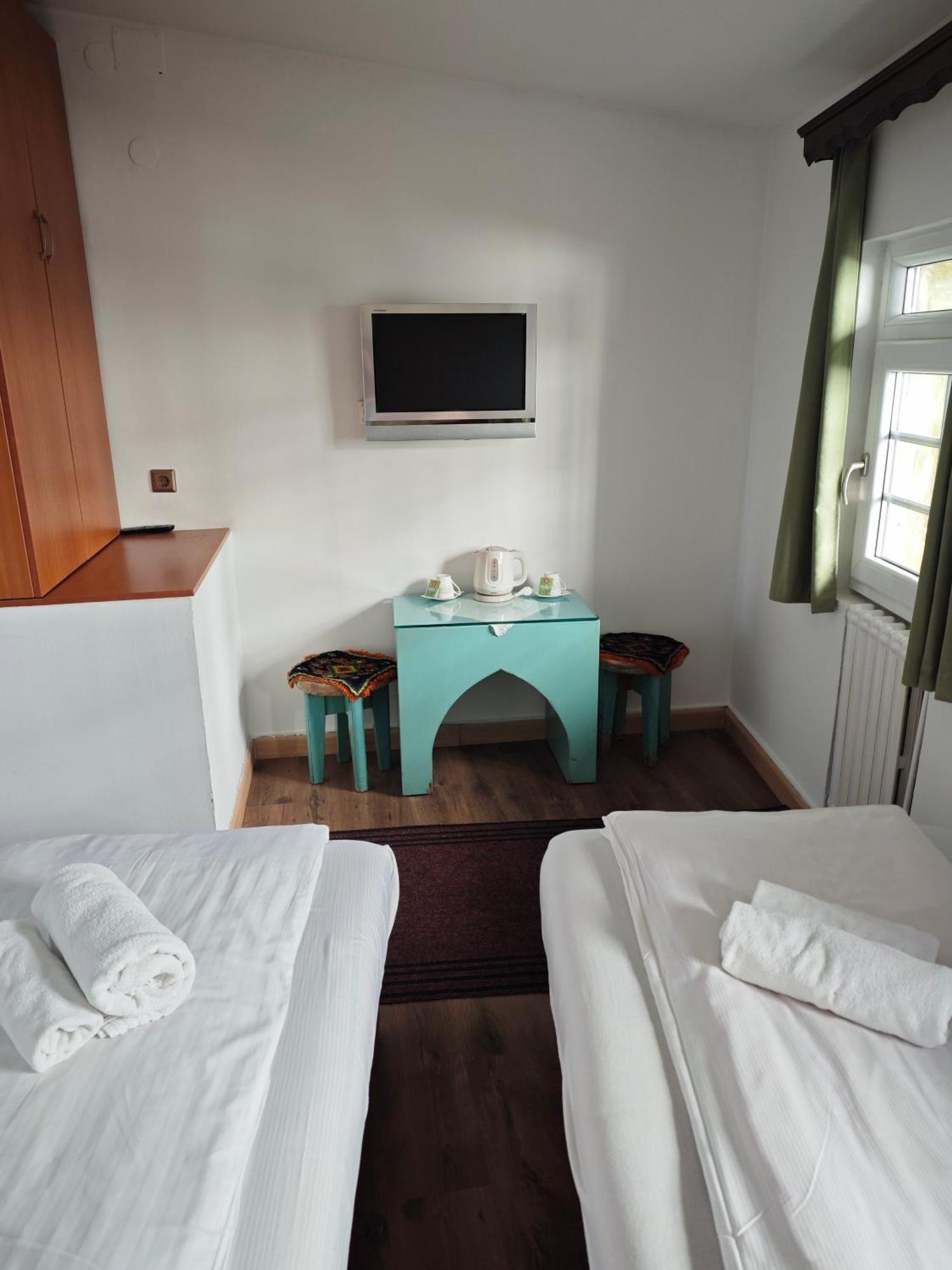 Guesthouse Yildiz Sarajevo Eksteriør billede